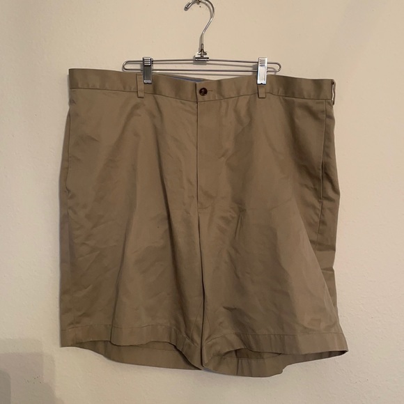 Brooks Brothers Other - Brooks Brothers Light Weight Advantage Chino Shorts | Size 42